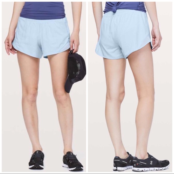 lululemon athletica Pants - Lululemon NWT Hotty Hot Shorts 4” Long Windmill, 4